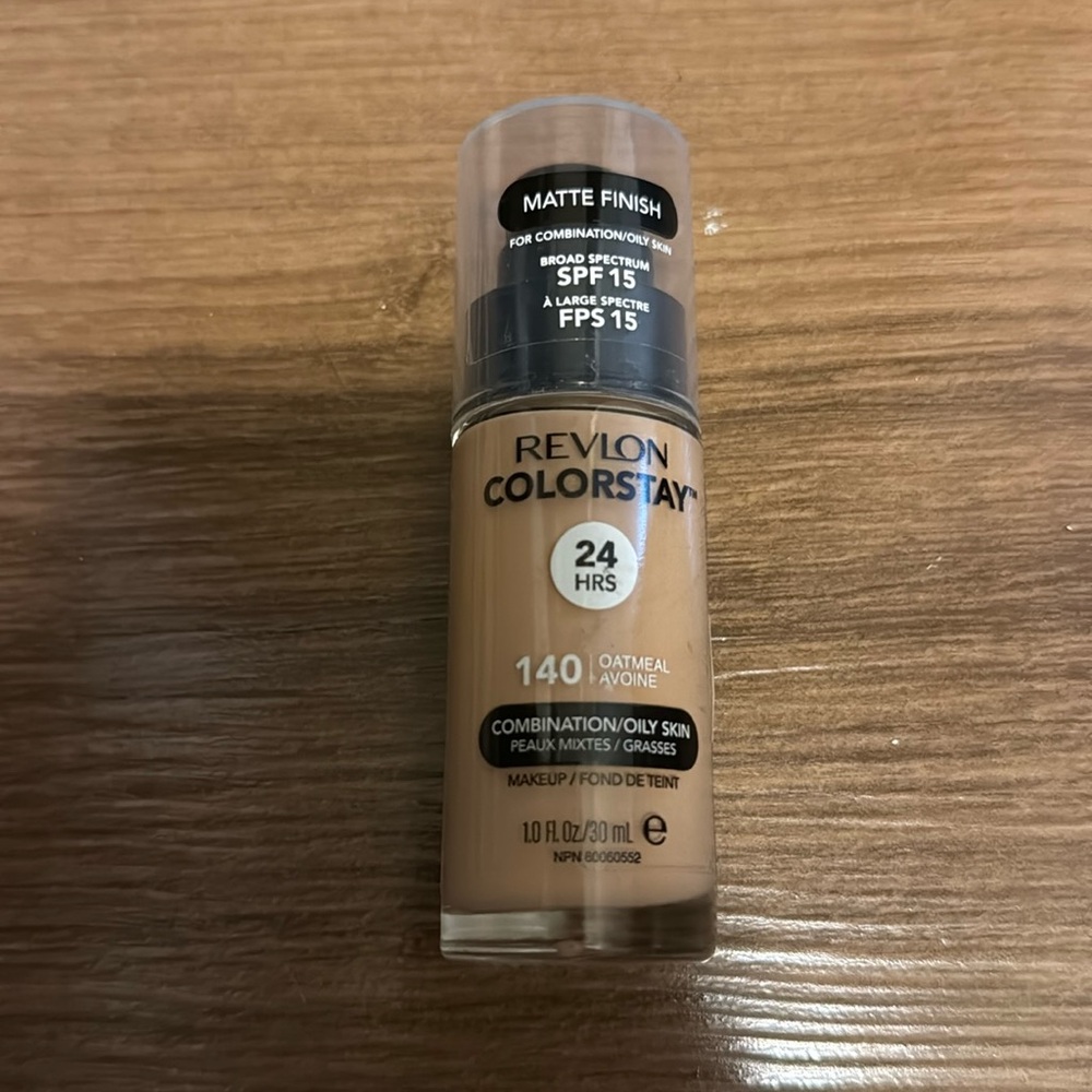 Revlon colorstay foundation 140